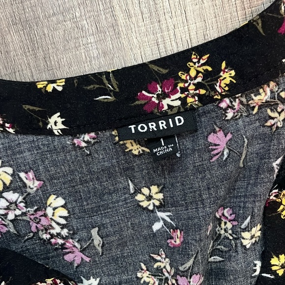 Torrid Floral Black Long Sleeve Mini Dress - Picture 4 of 7